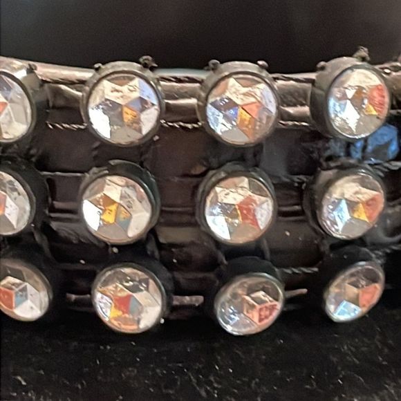 8” Retro 1990s black leather cuff bracelet & 78 bezel set studded crystals - Picture 6 of 9